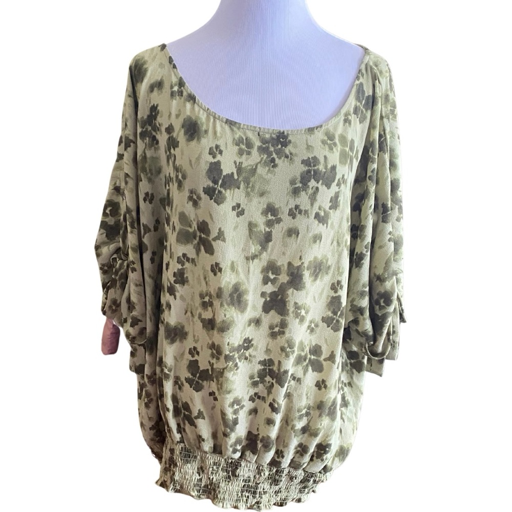 Michael Michael Kors Olive Floral Smocked Blouse – Green – Size 3X - Picture 2 of 9